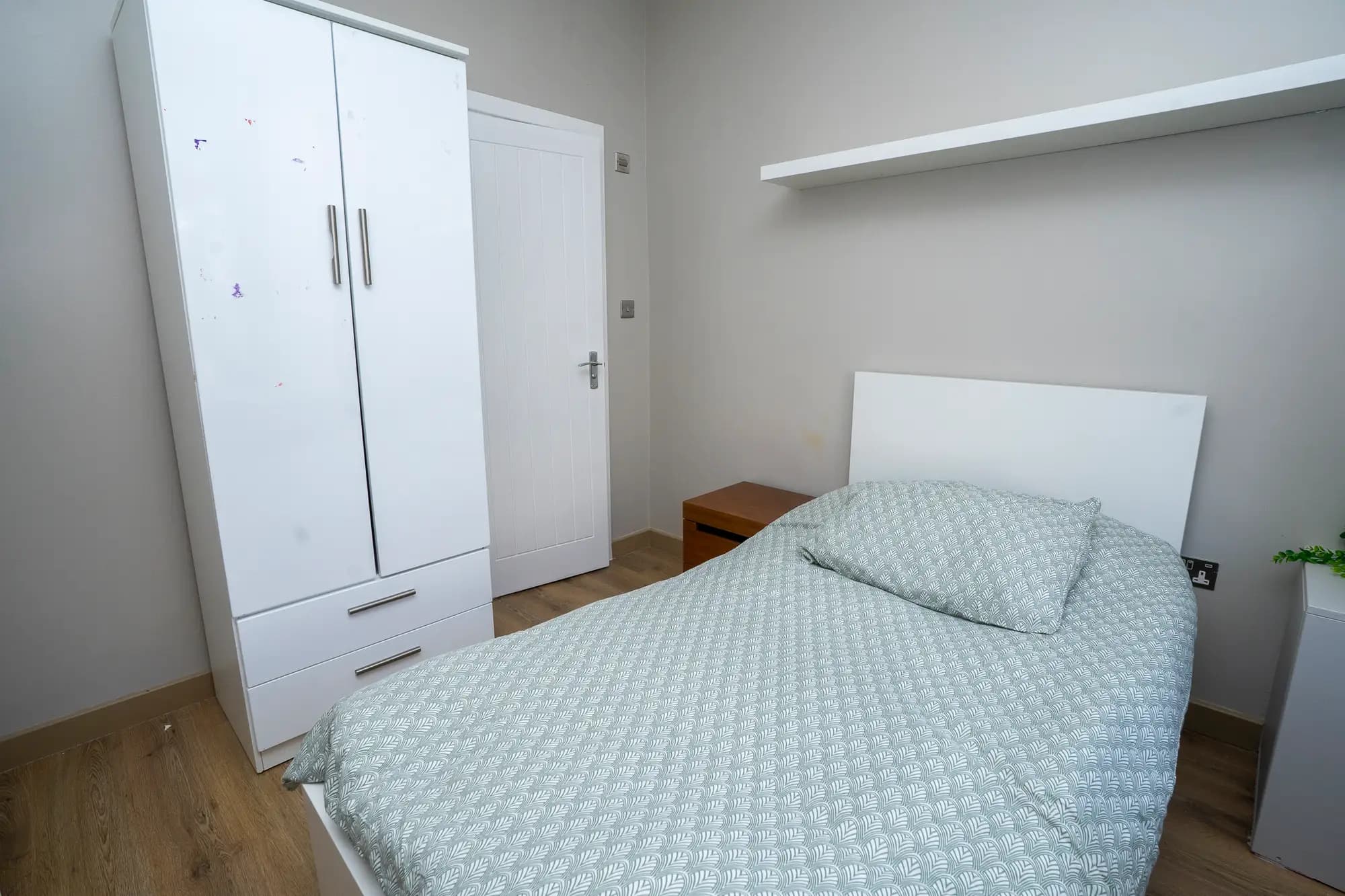 property photo 22 of 45