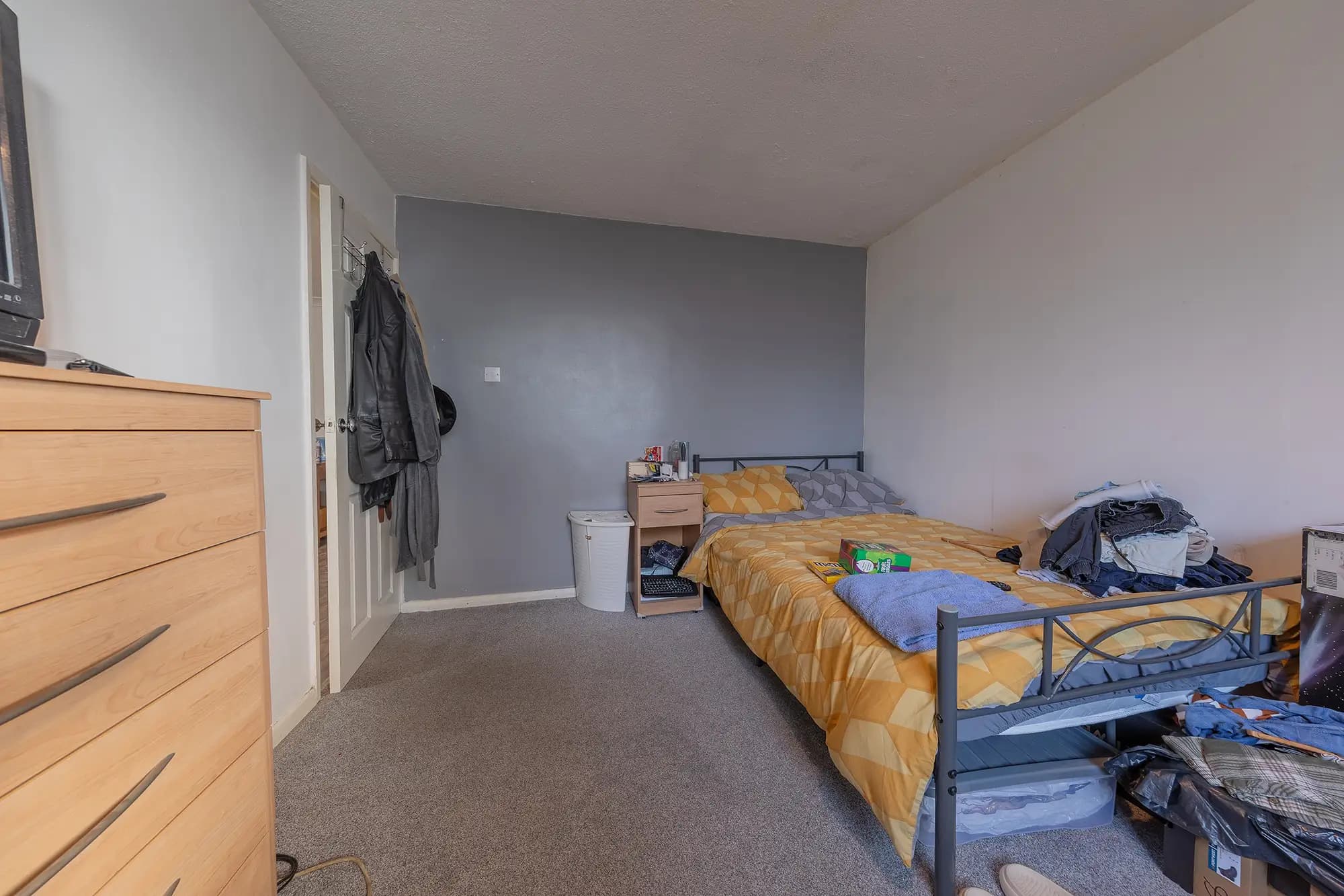 property photo 13 of 22