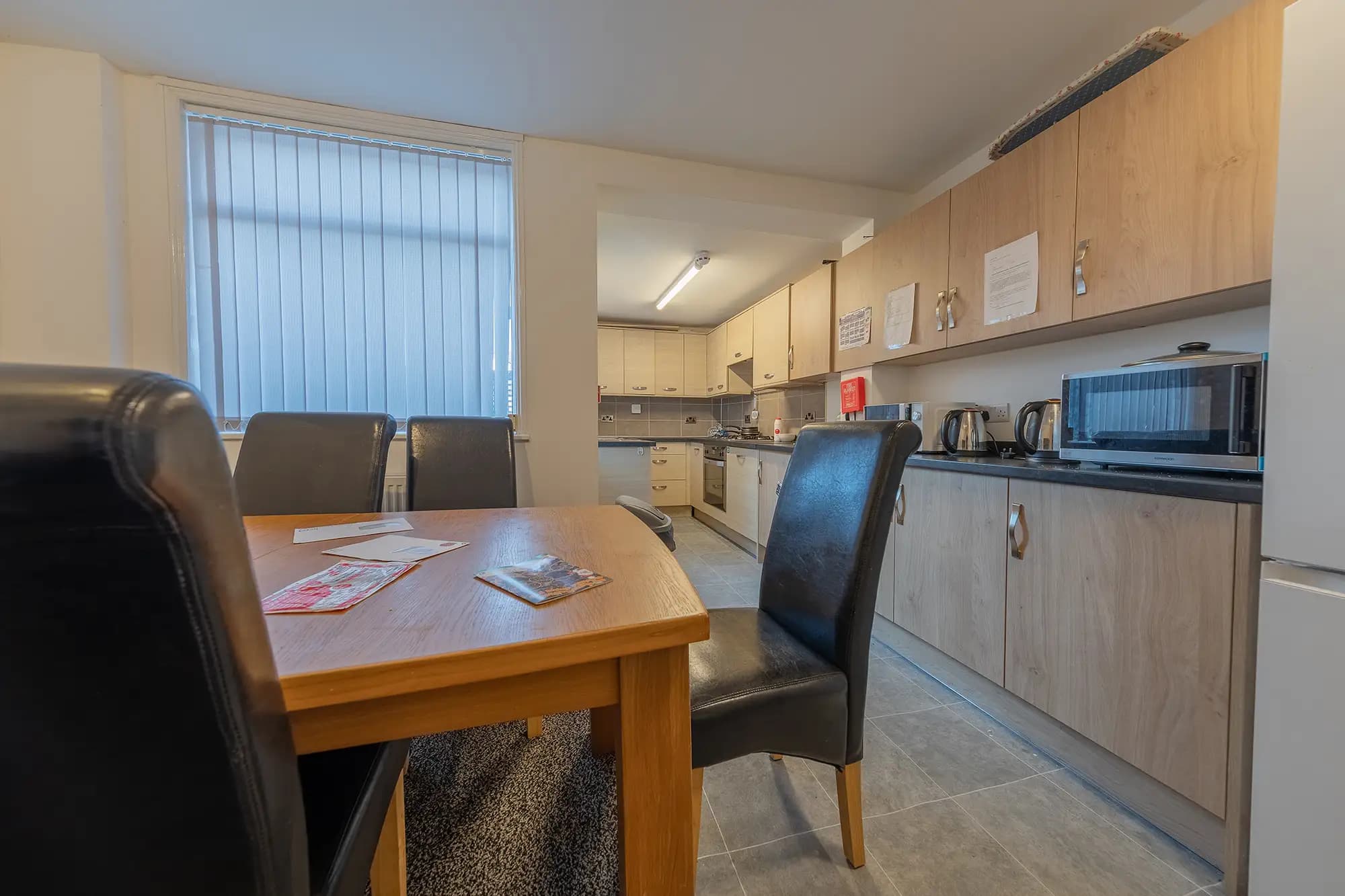 property photo 5 of 27