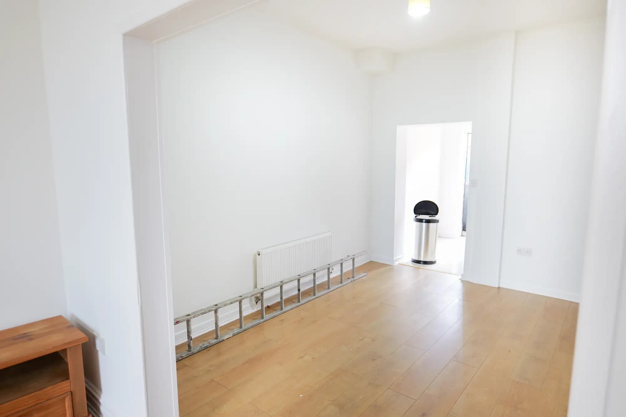 property photo 6 of 23