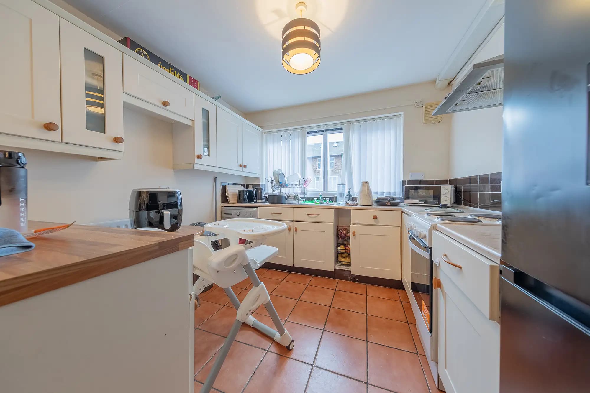 property photo 6 of 20