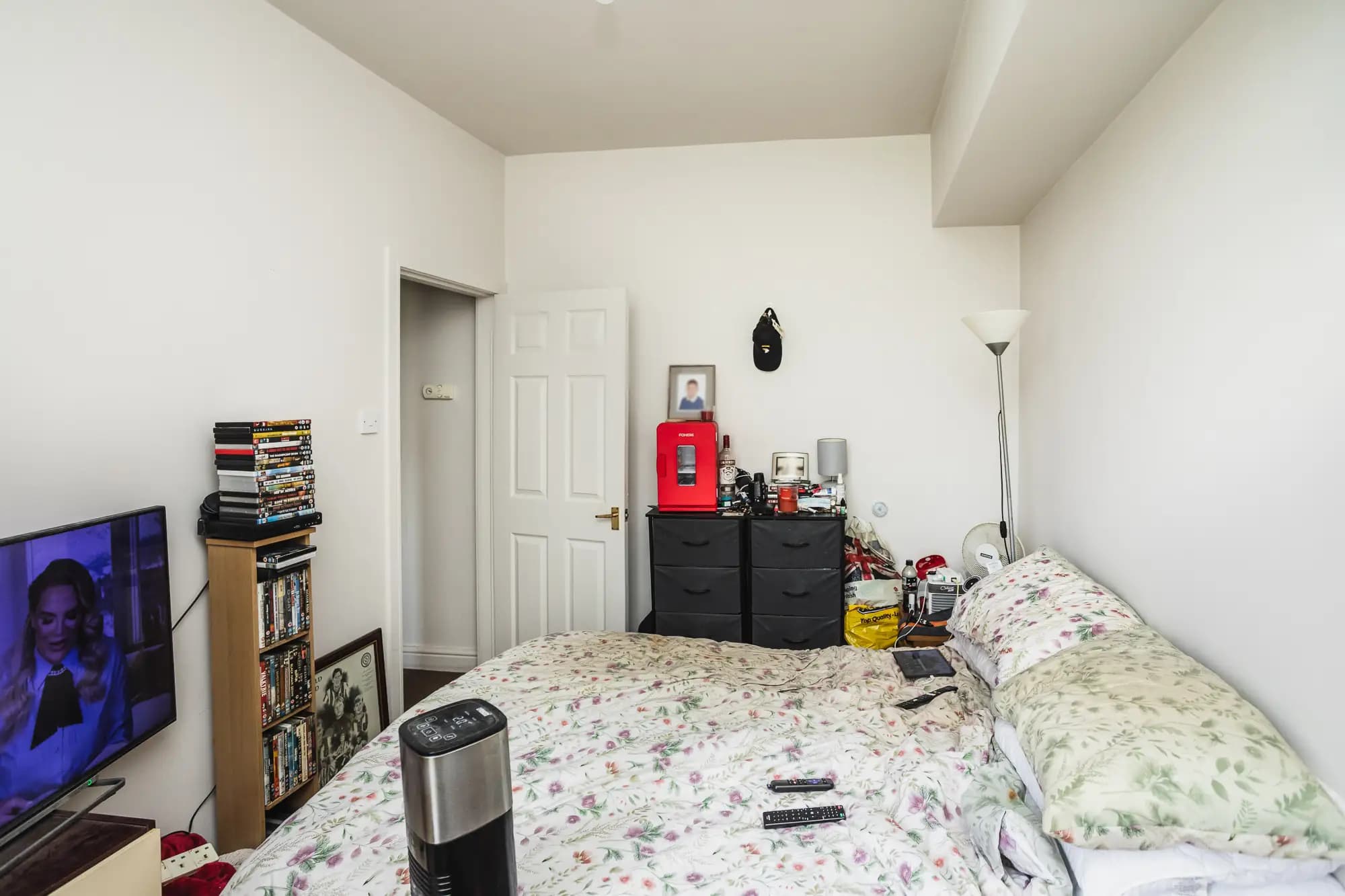 property photo 12 of 18