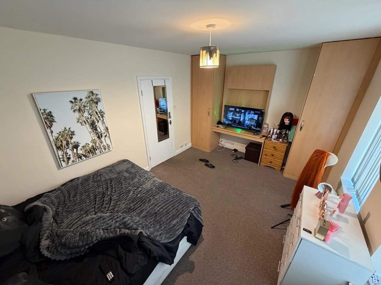 property photo 15 of 28