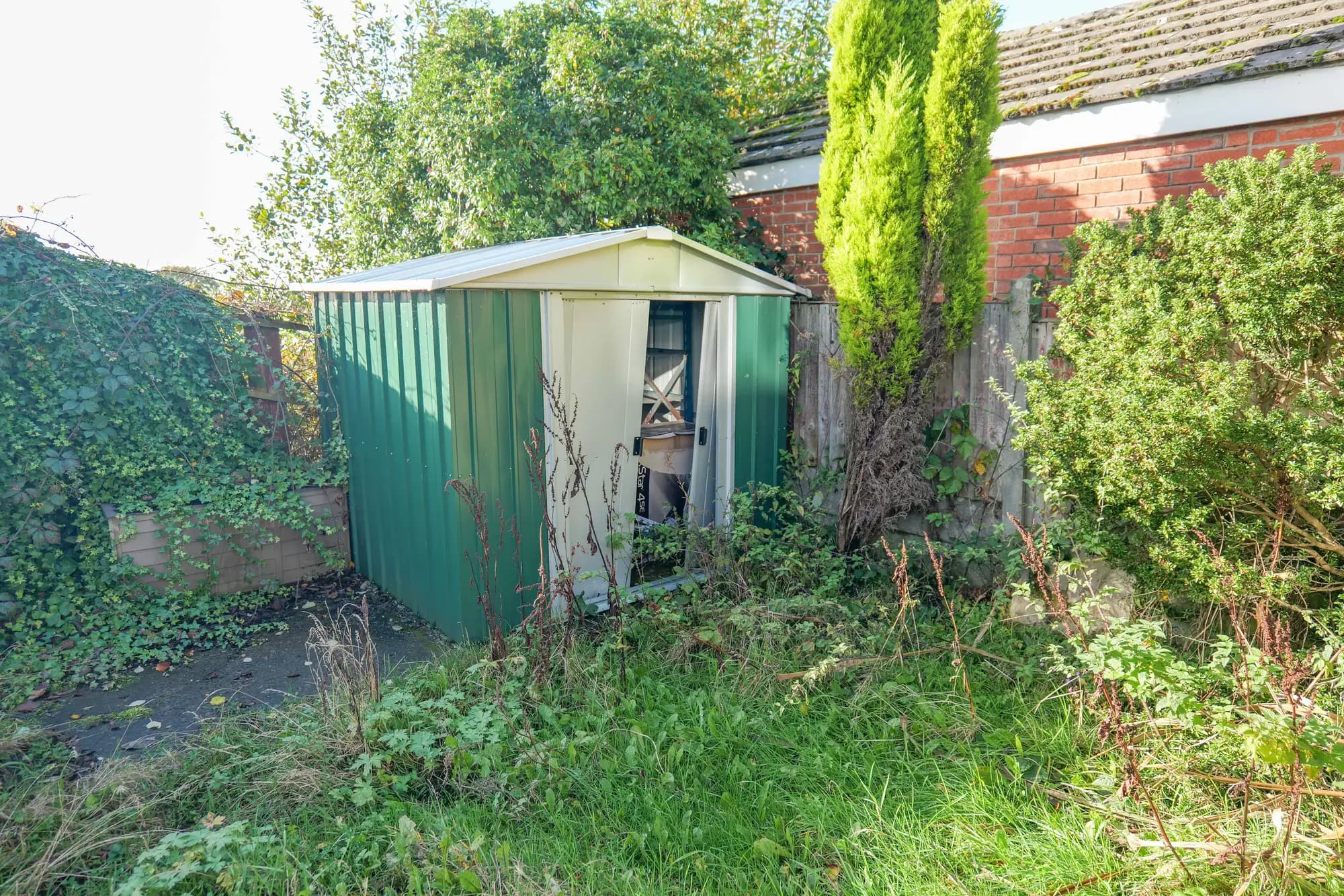 property photo 21 of 23