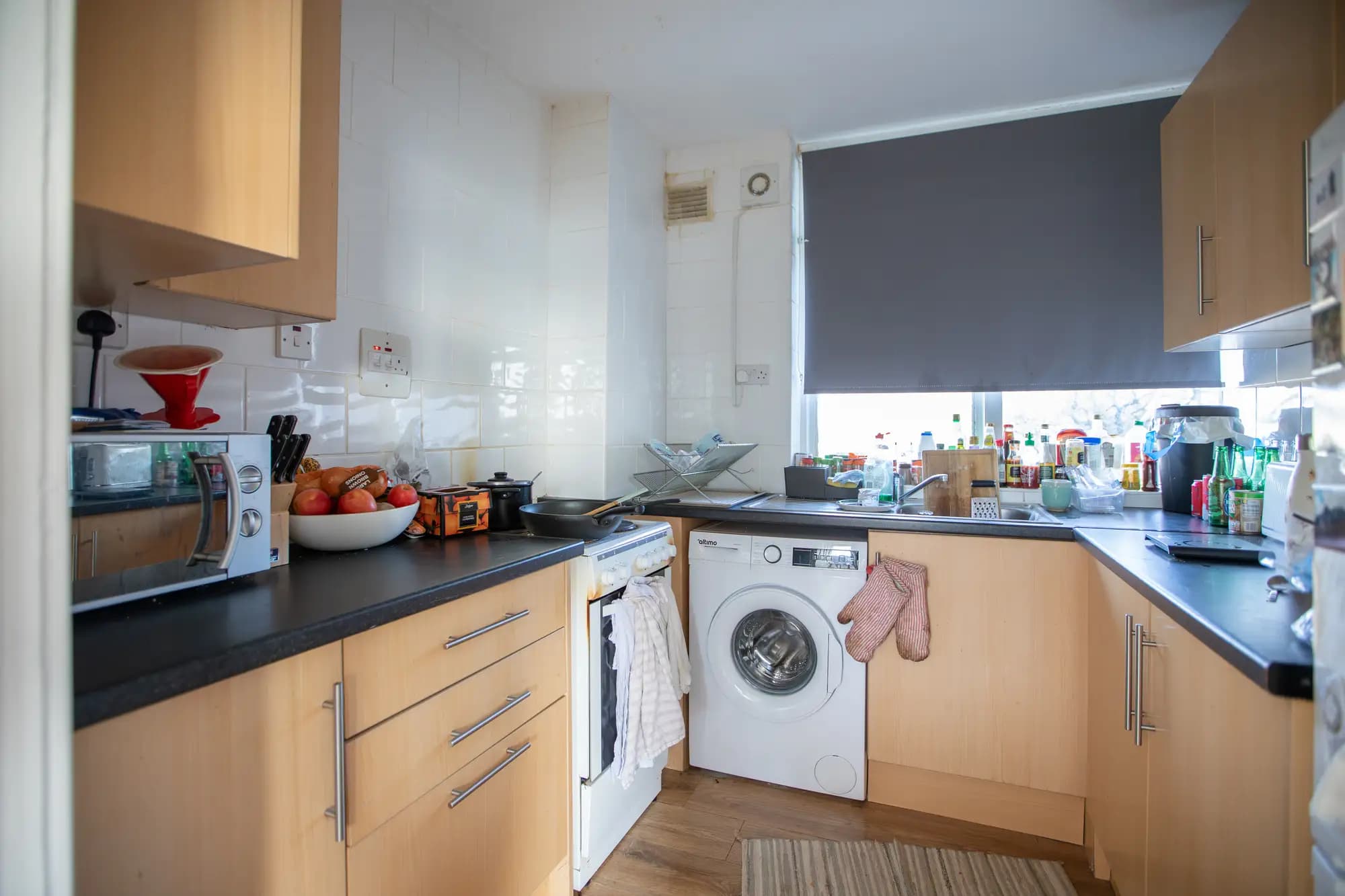 property photo 7 of 28