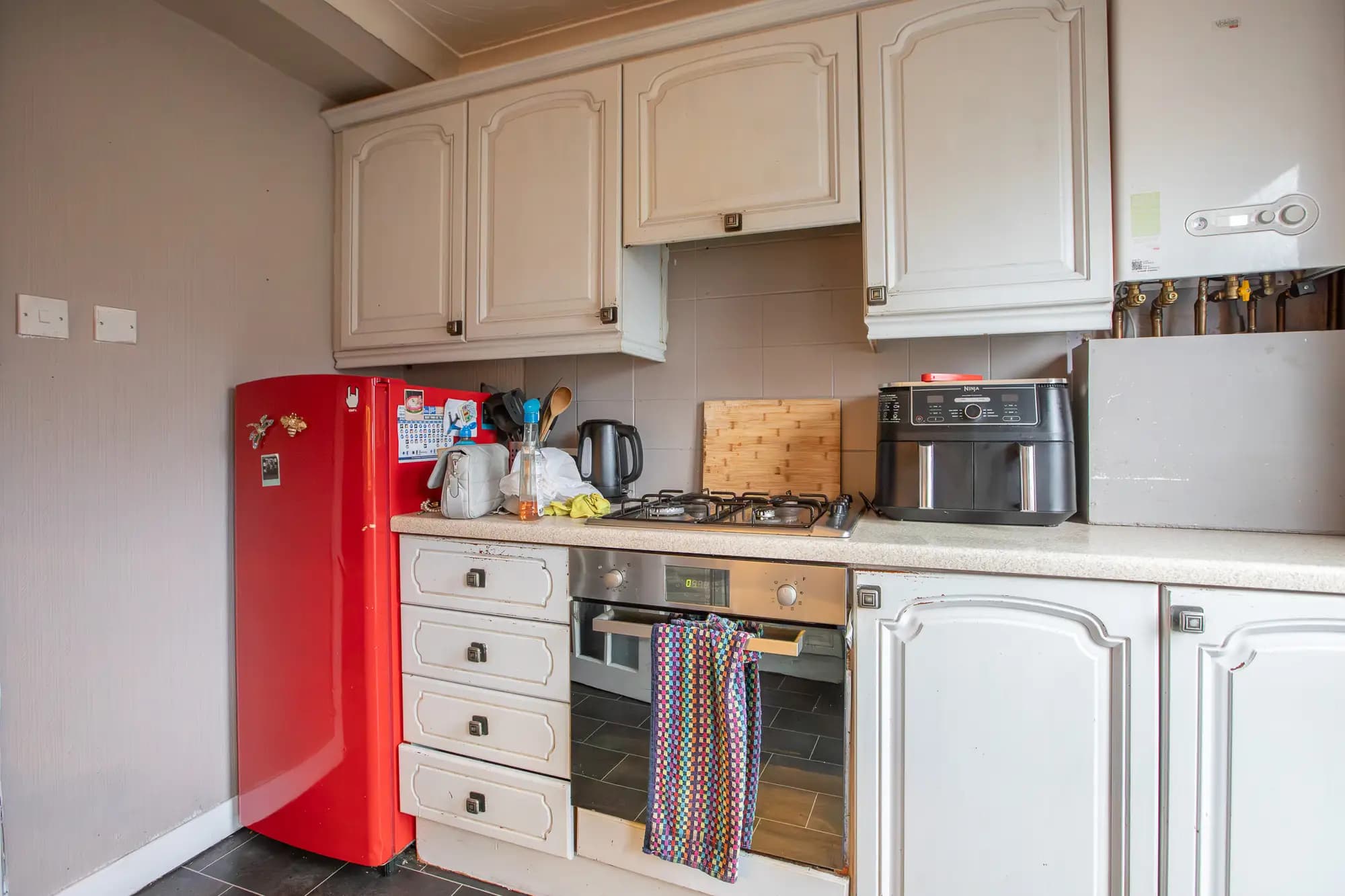 property photo 10 of 30