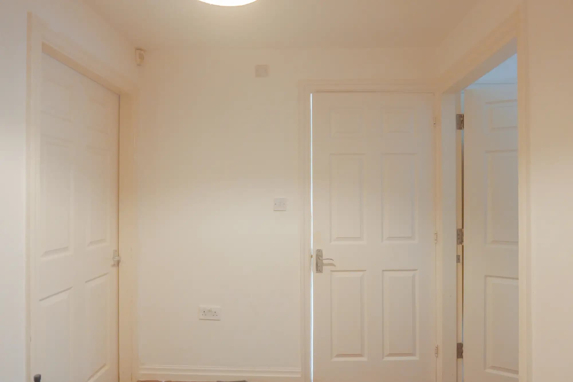 property photo 14 of 24