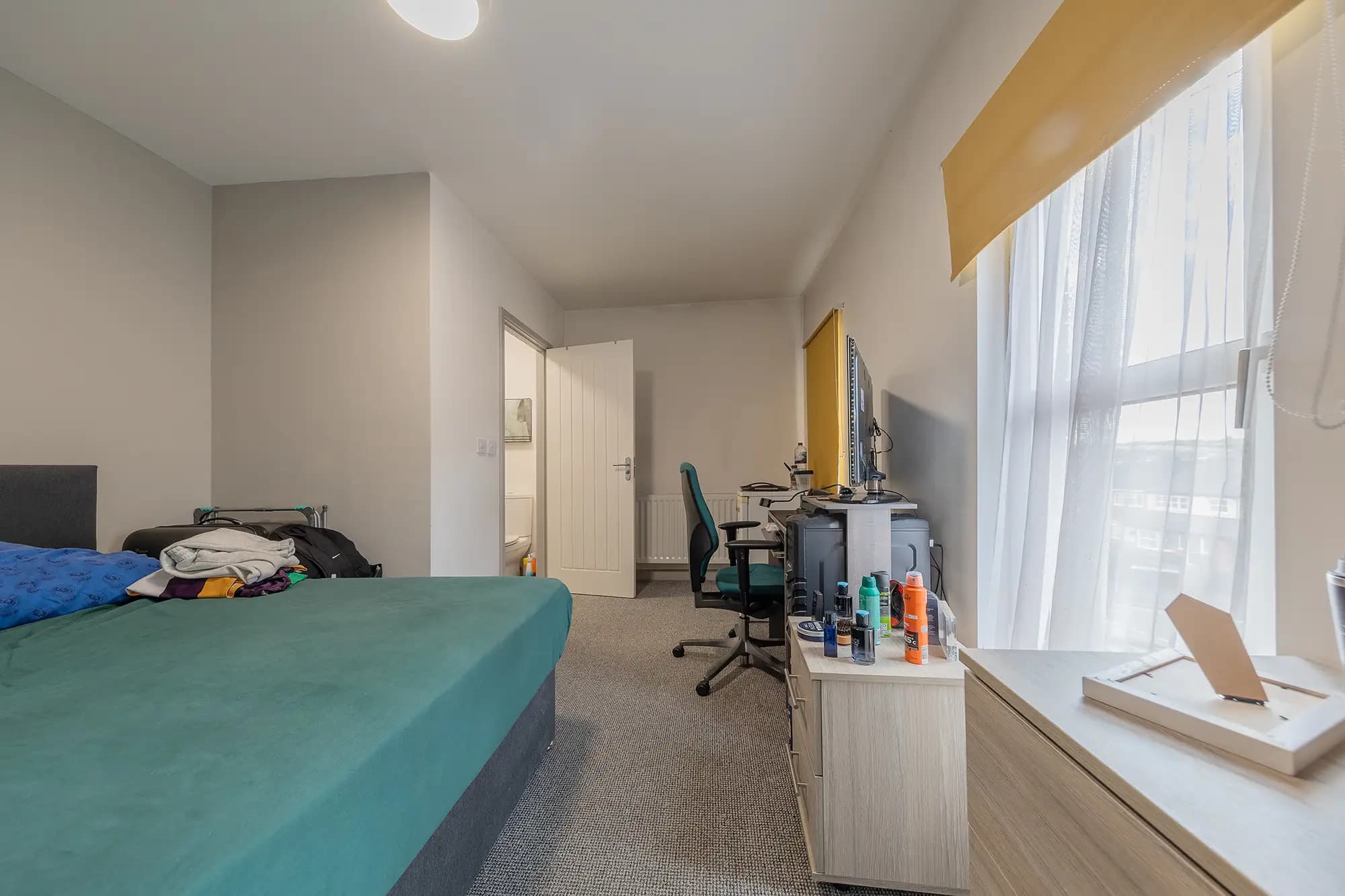 property photo 101 of 131