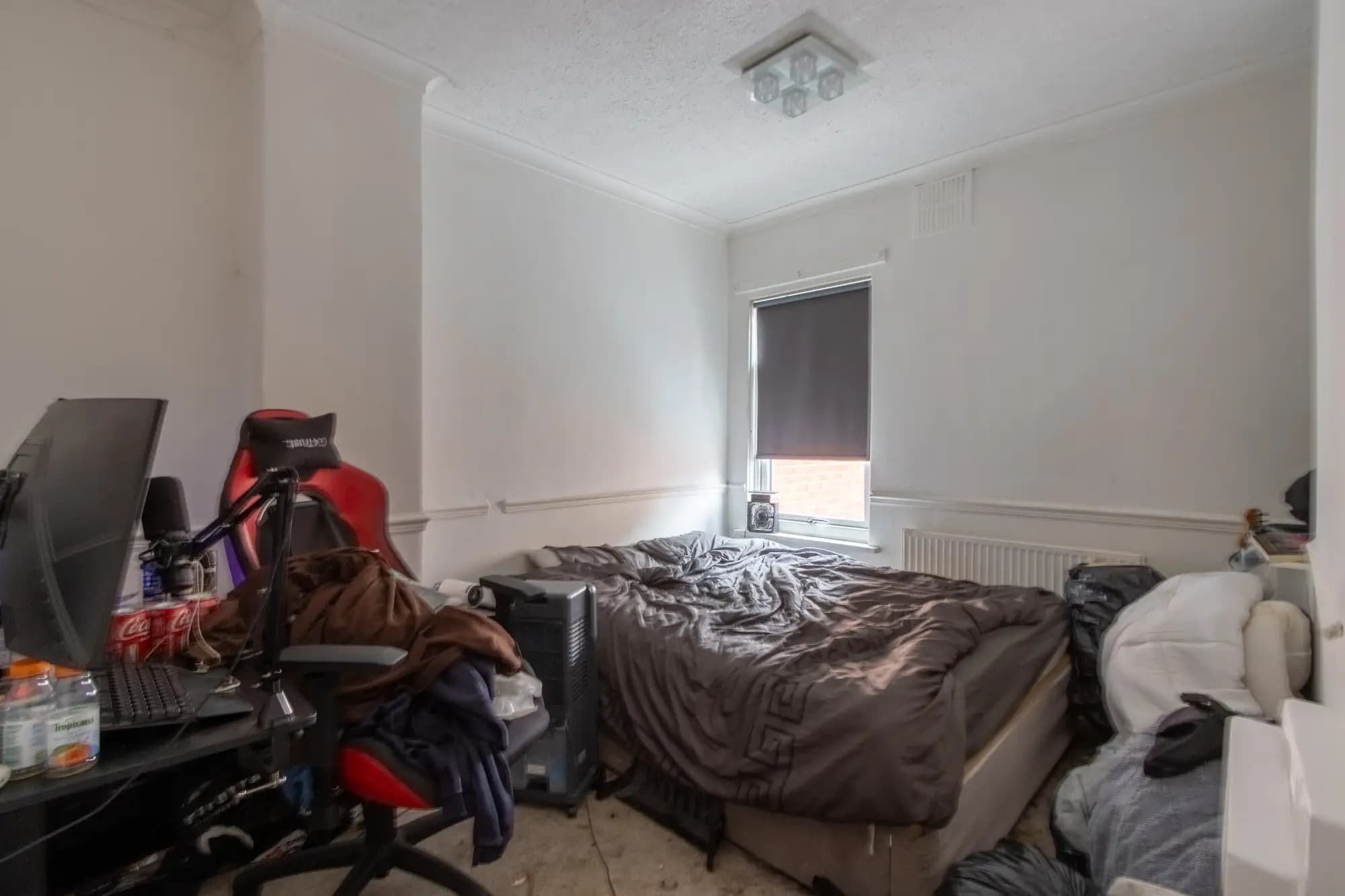 property photo 6 of 10