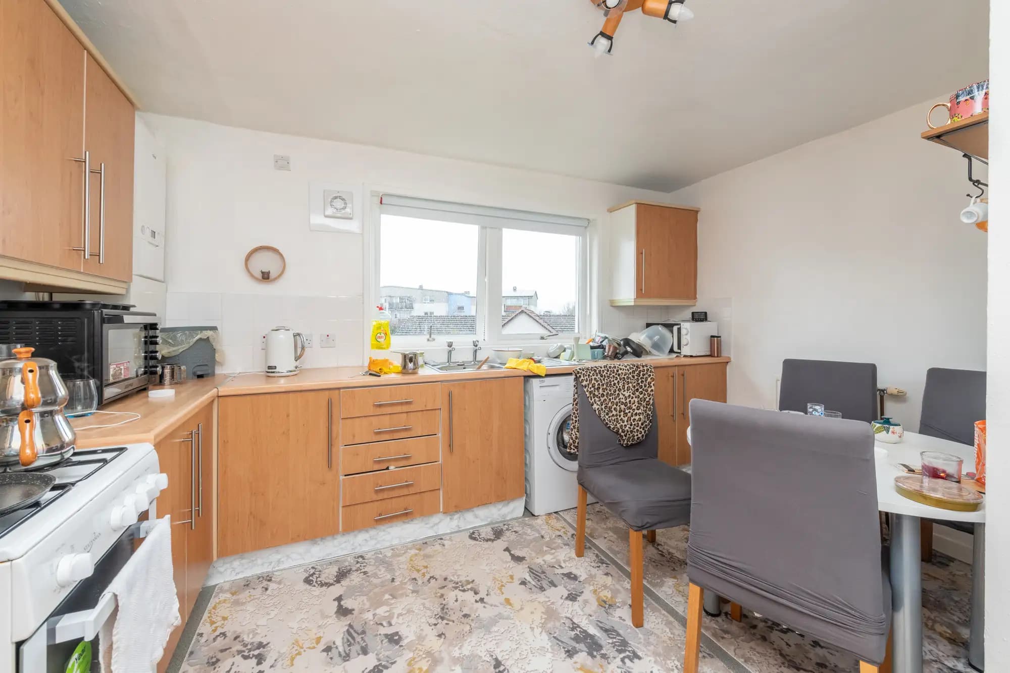 property photo 5 of 30