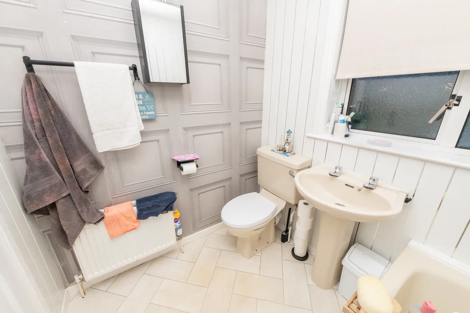 property photo 9 of 27