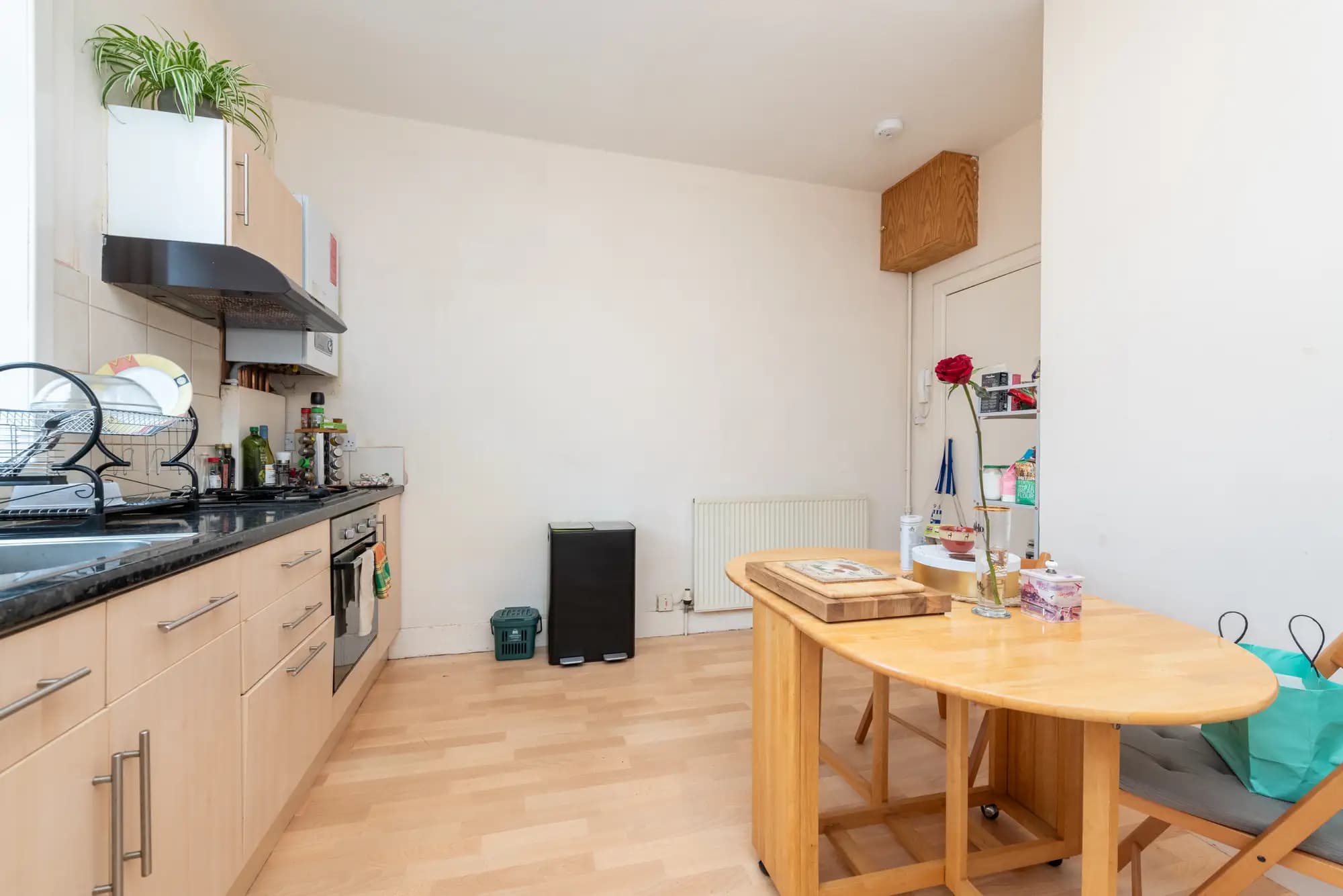 property photo 7 of 20