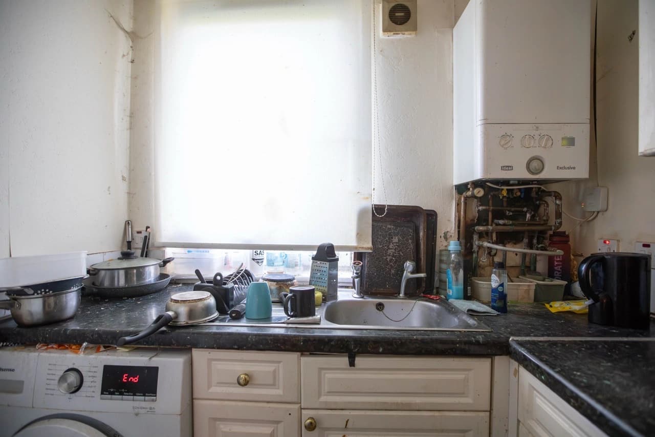property photo 5 of 20