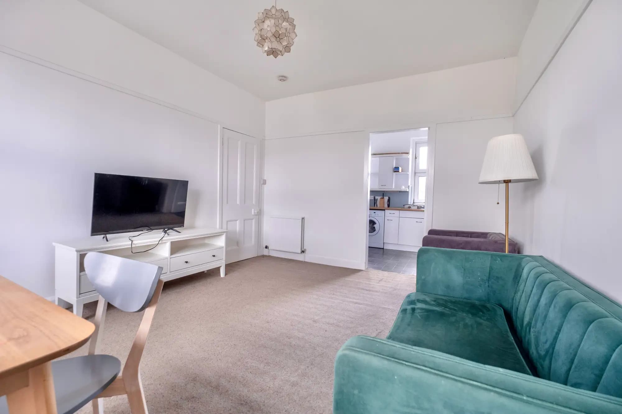 property photo 6 of 31