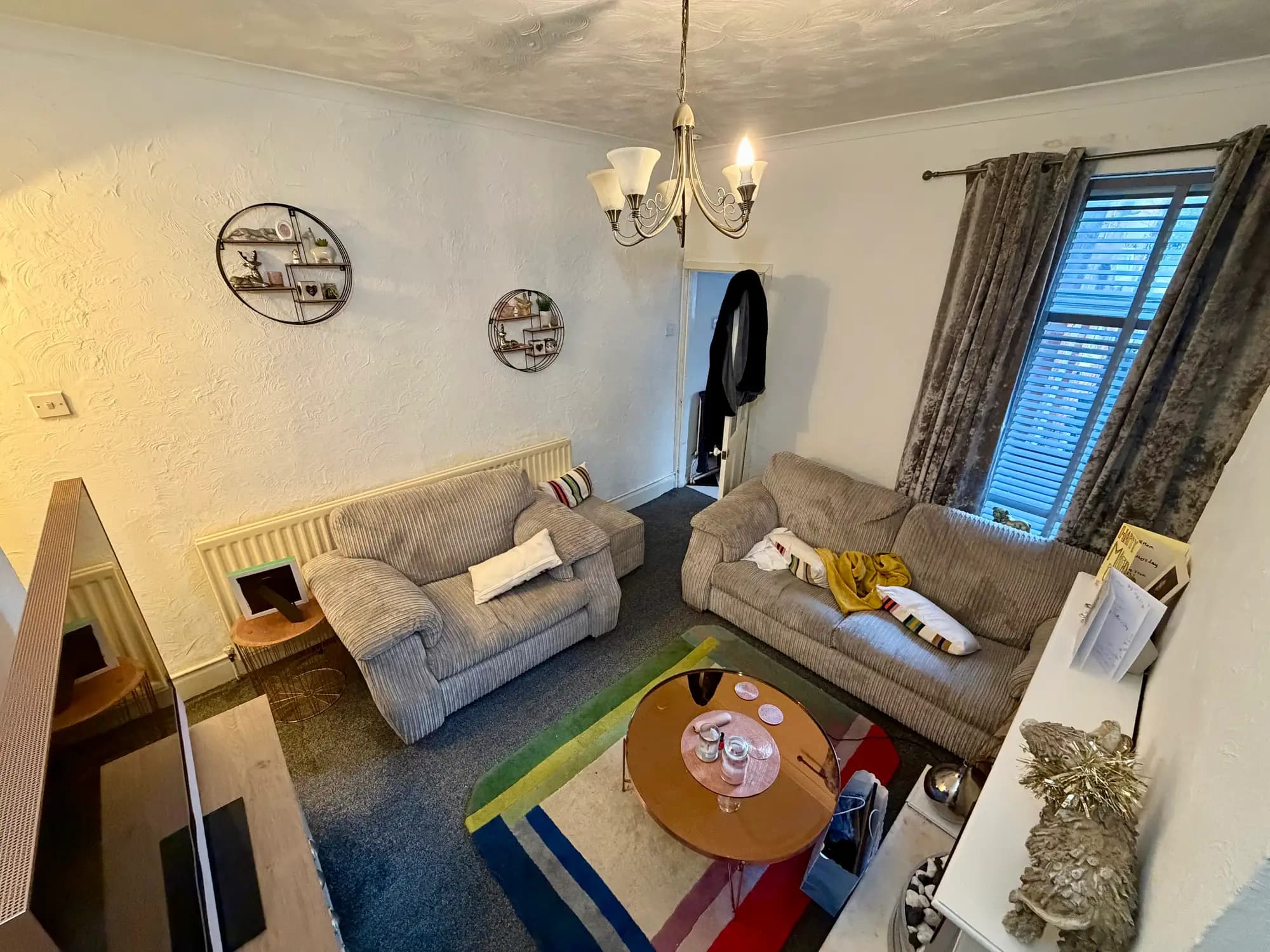 property photo 4 of 29