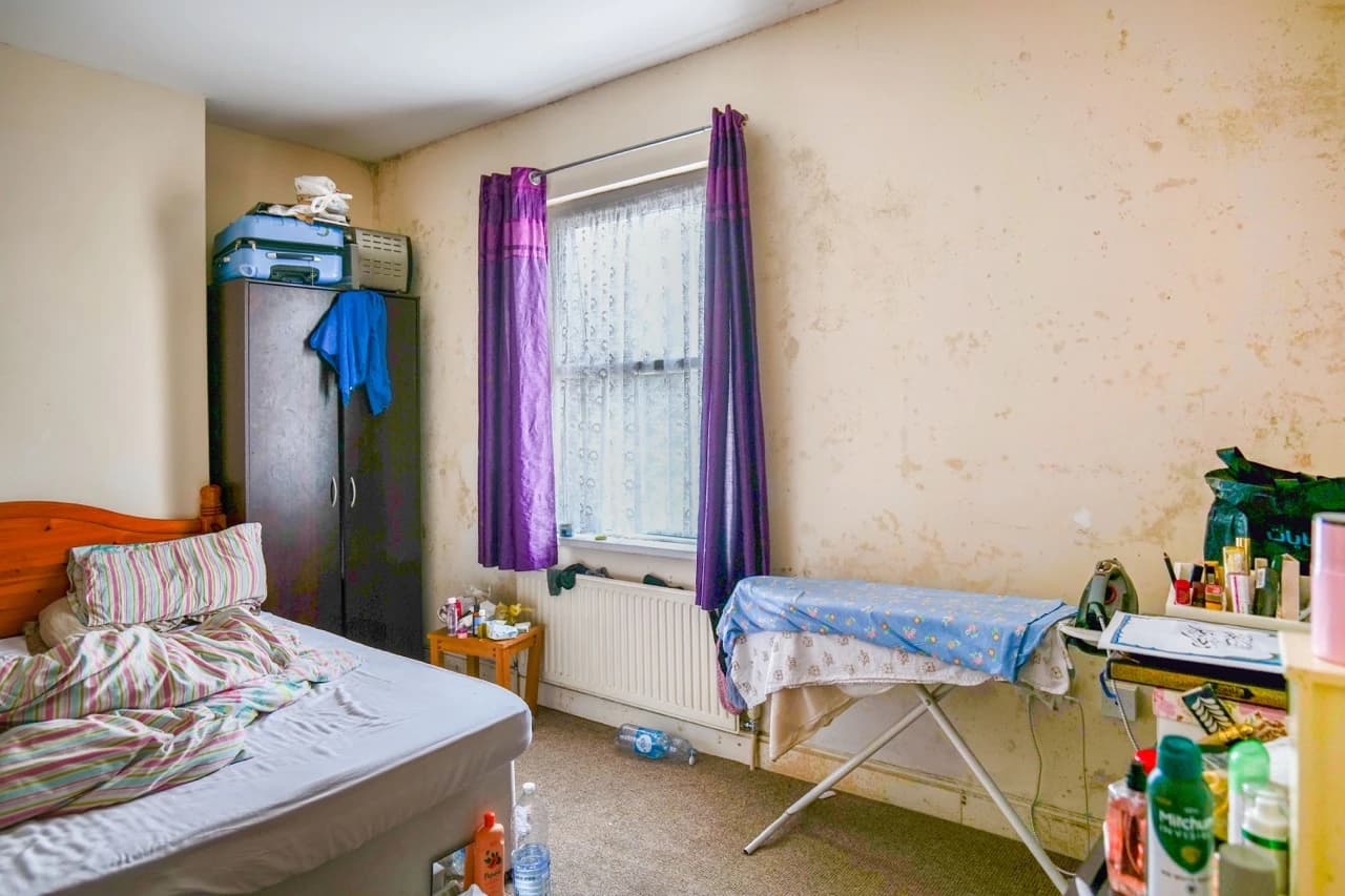 property photo 16 of 25