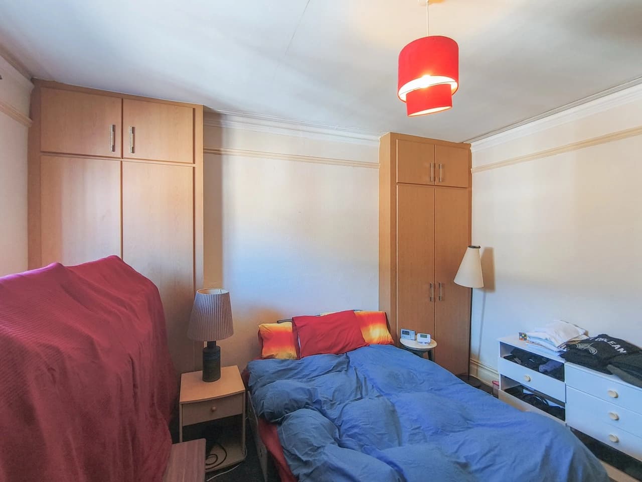 property photo 8 of 16