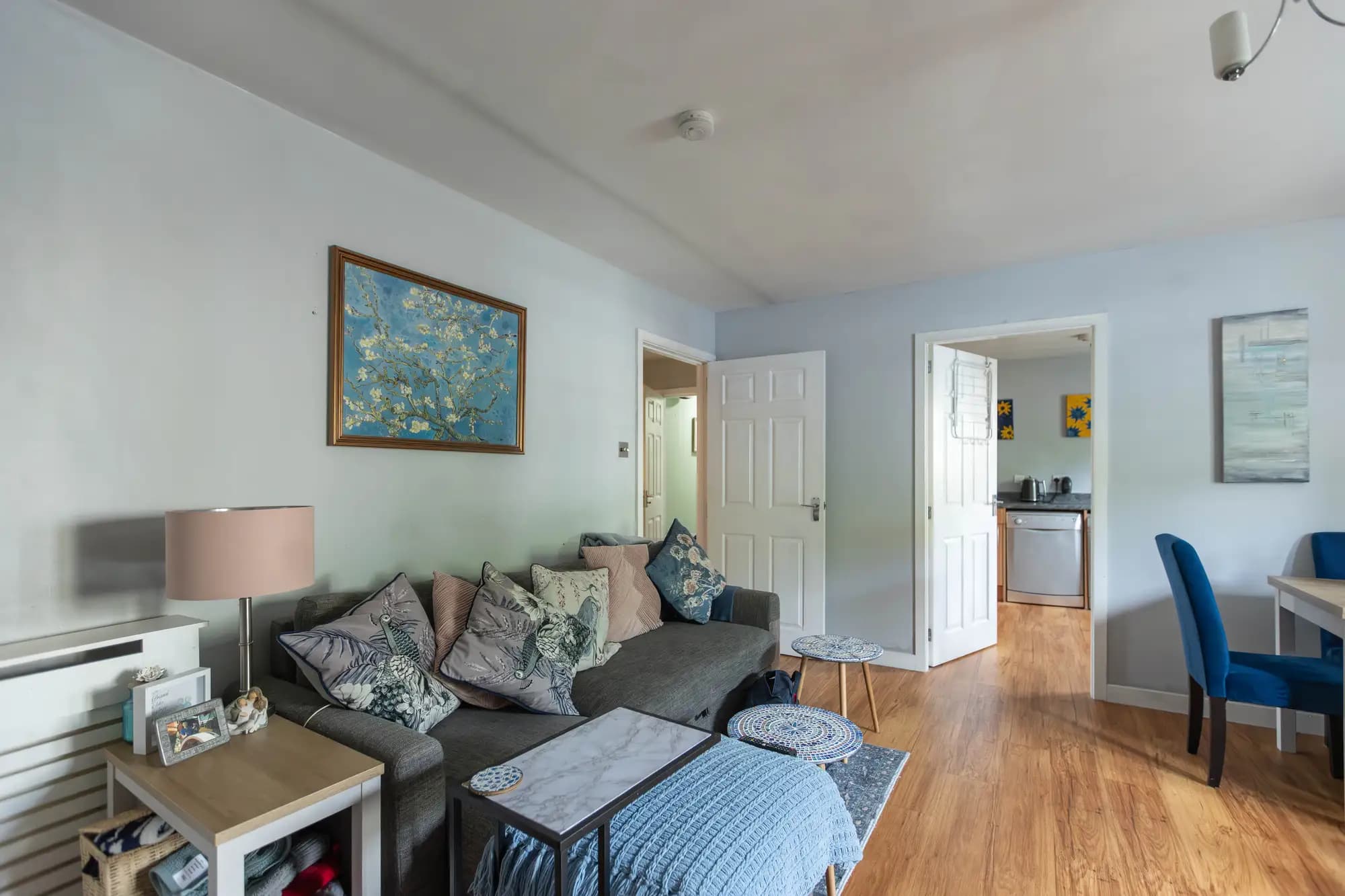 property photo 4 of 17
