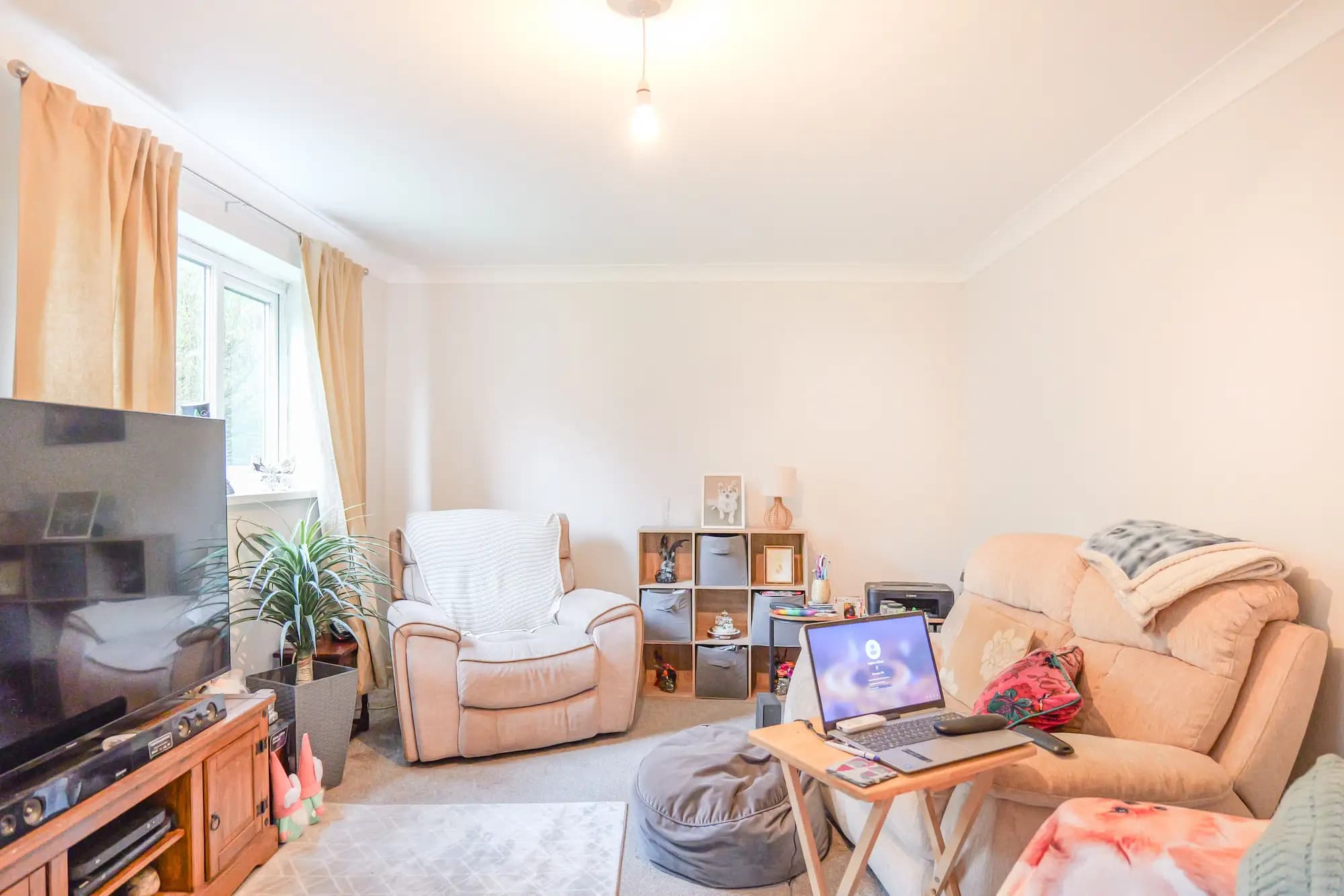 property photo 3 of 20