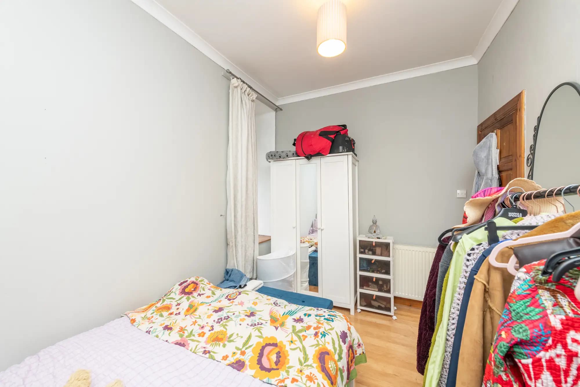 property photo 9 of 17