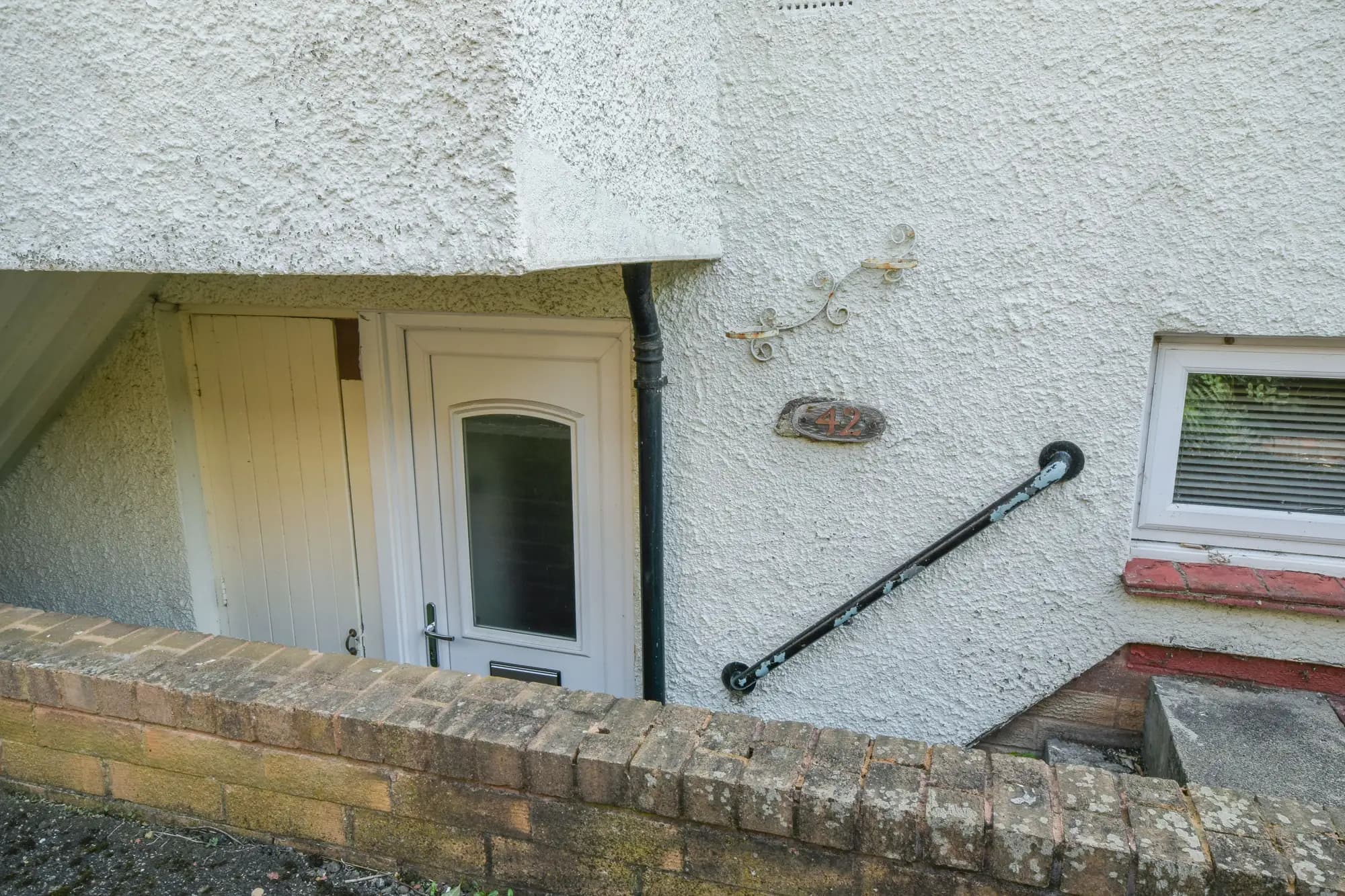 property photo 16 of 17