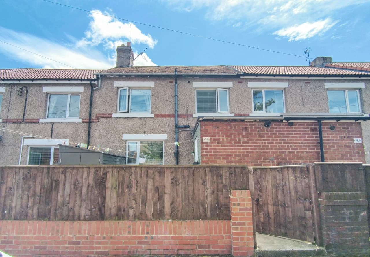 property photo 21 of 24
