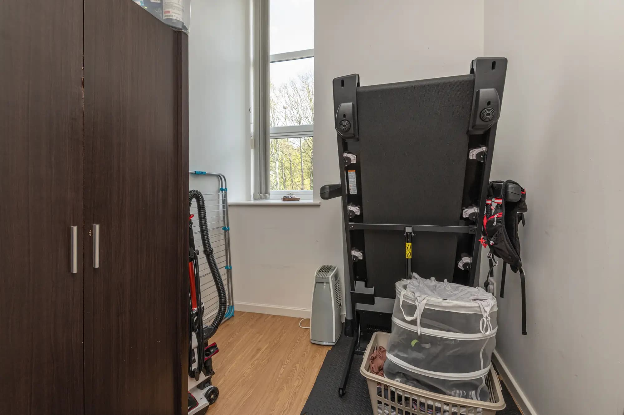 property photo 13 of 17