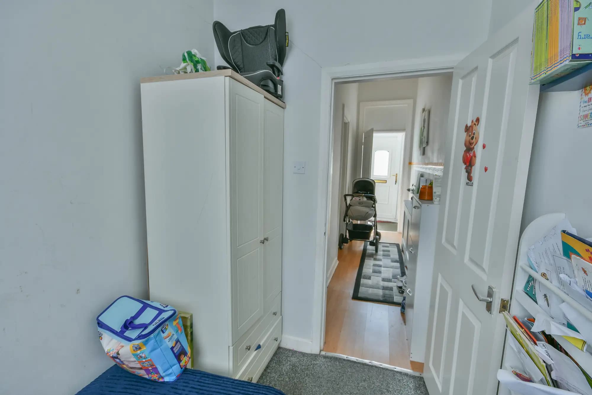 property photo 13 of 18