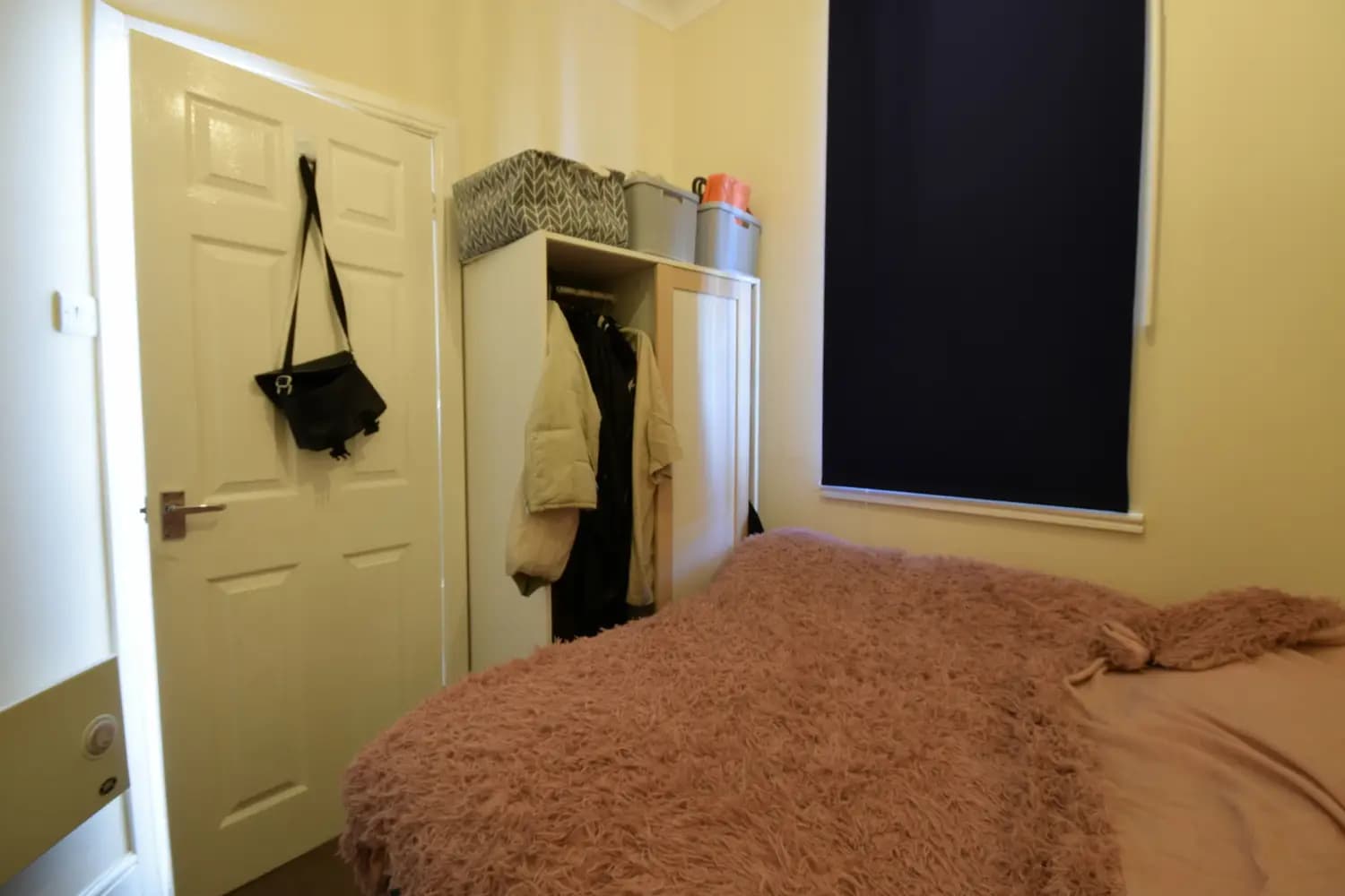 property photo 9 of 13