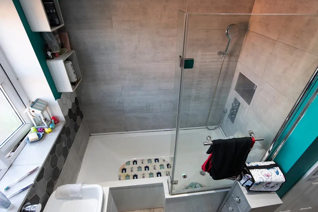 property photo 9 of 16