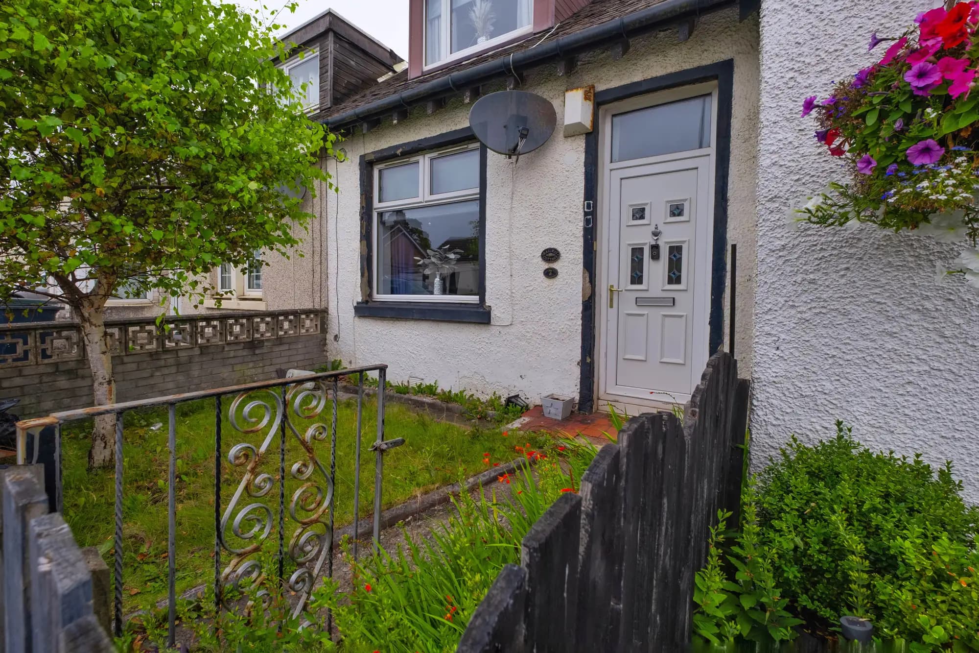 property photo 23 of 27