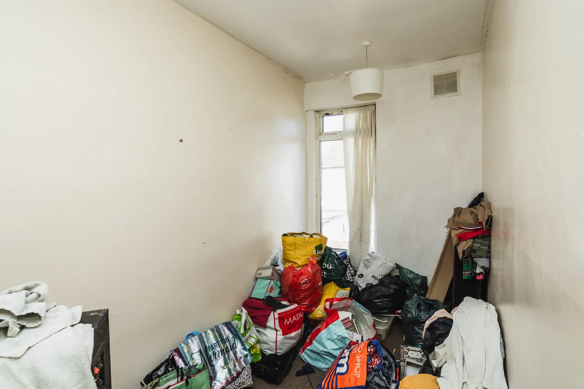 property photo 13 of 18