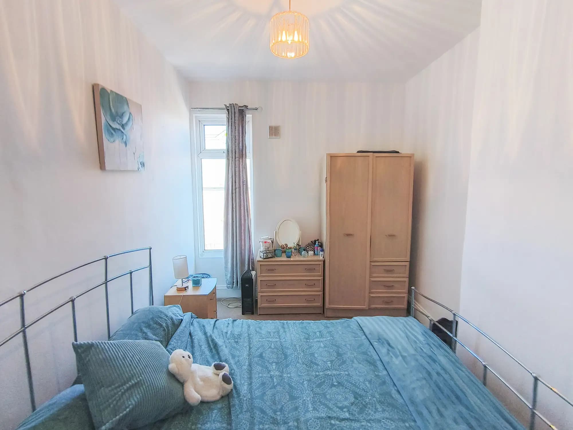 property photo 10 of 21