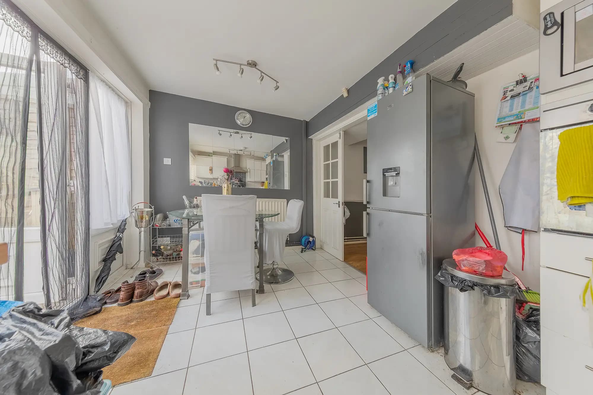 property photo 7 of 19