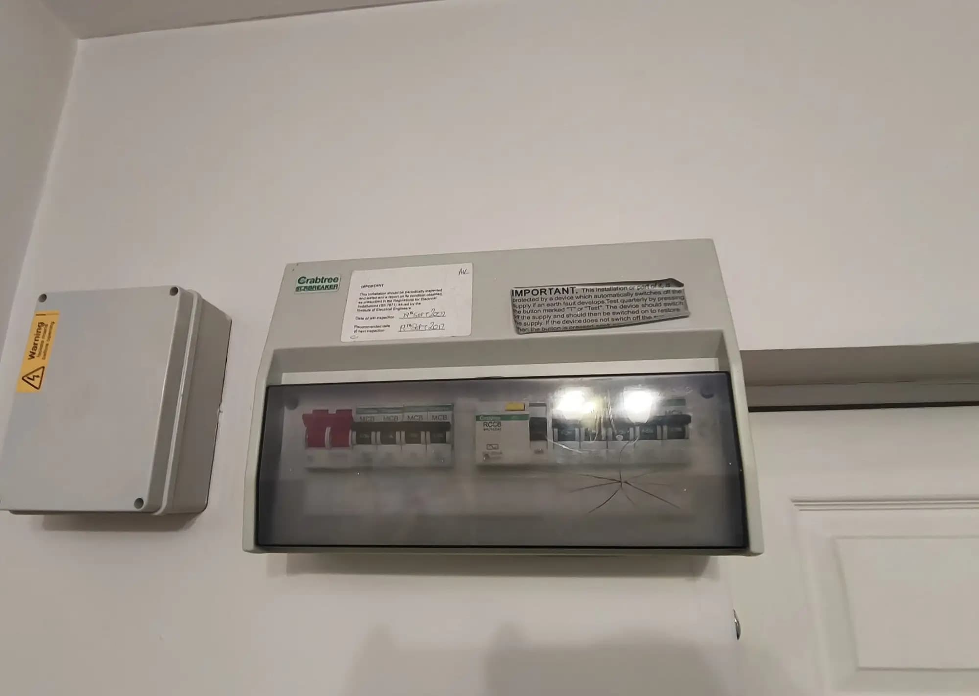 property photo 11 of 15