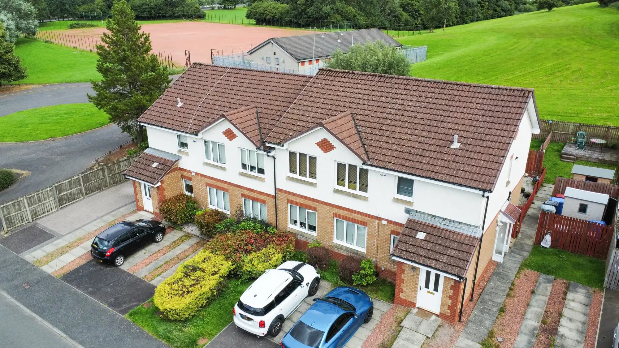 property photo 33 of 38