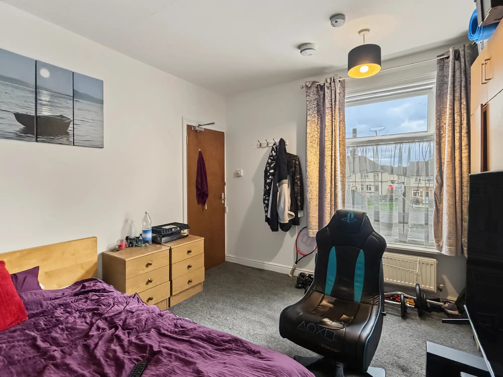 property photo 12 of 18