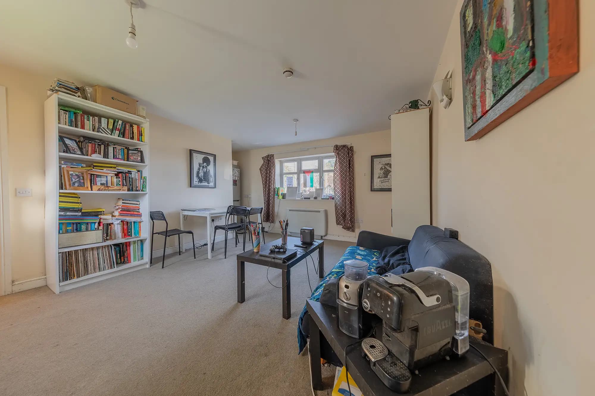 property photo 4 of 19