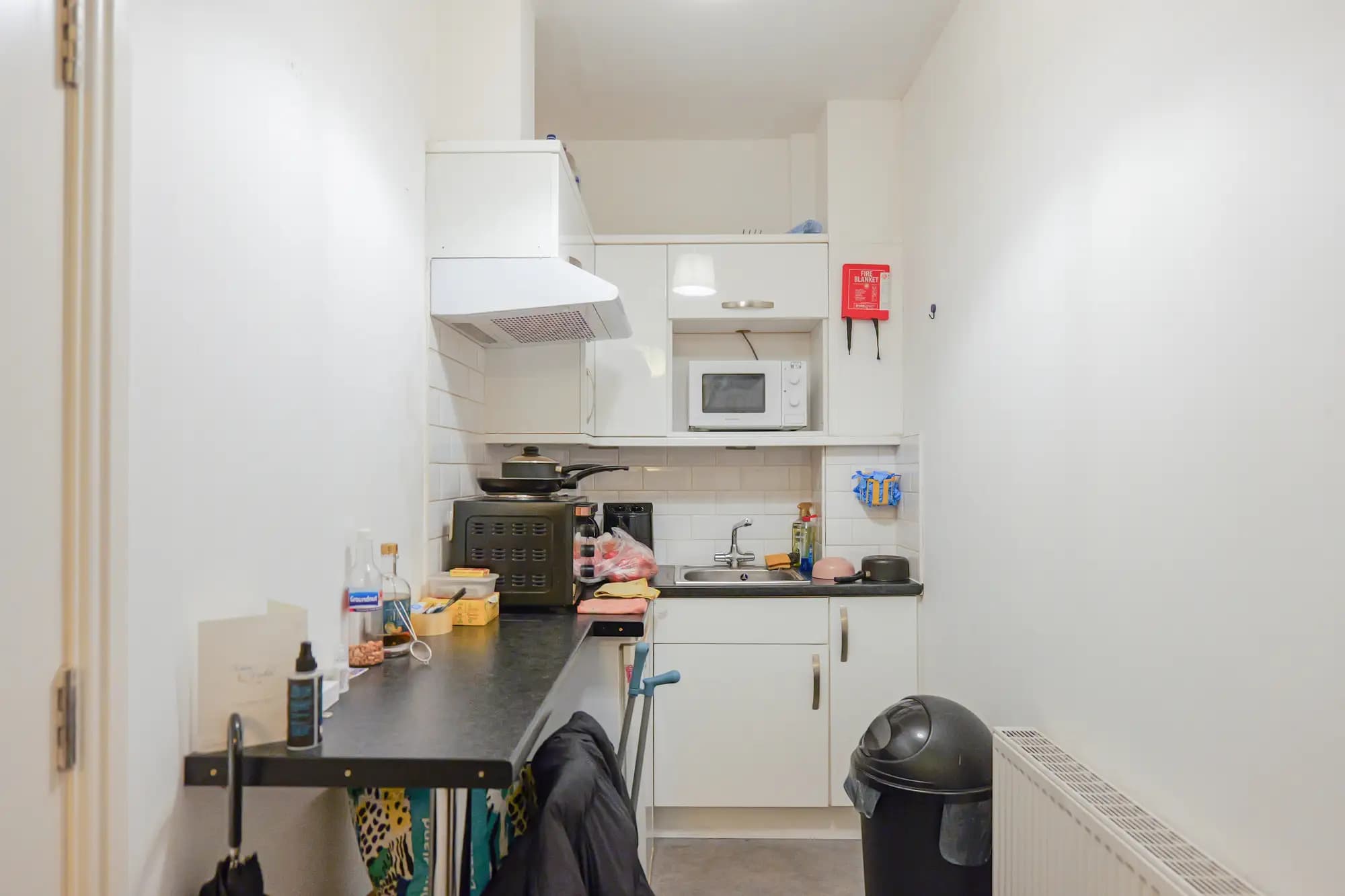 property photo 5 of 40