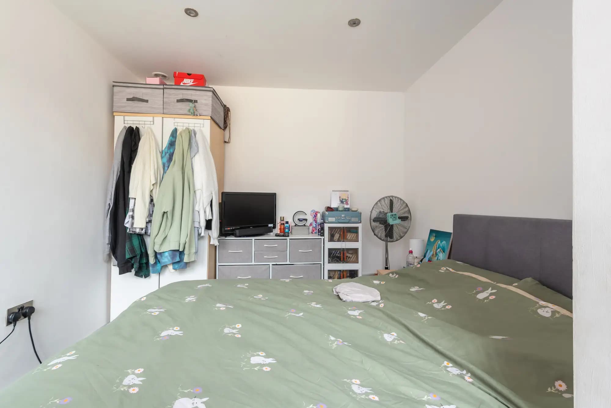 property photo 12 of 20