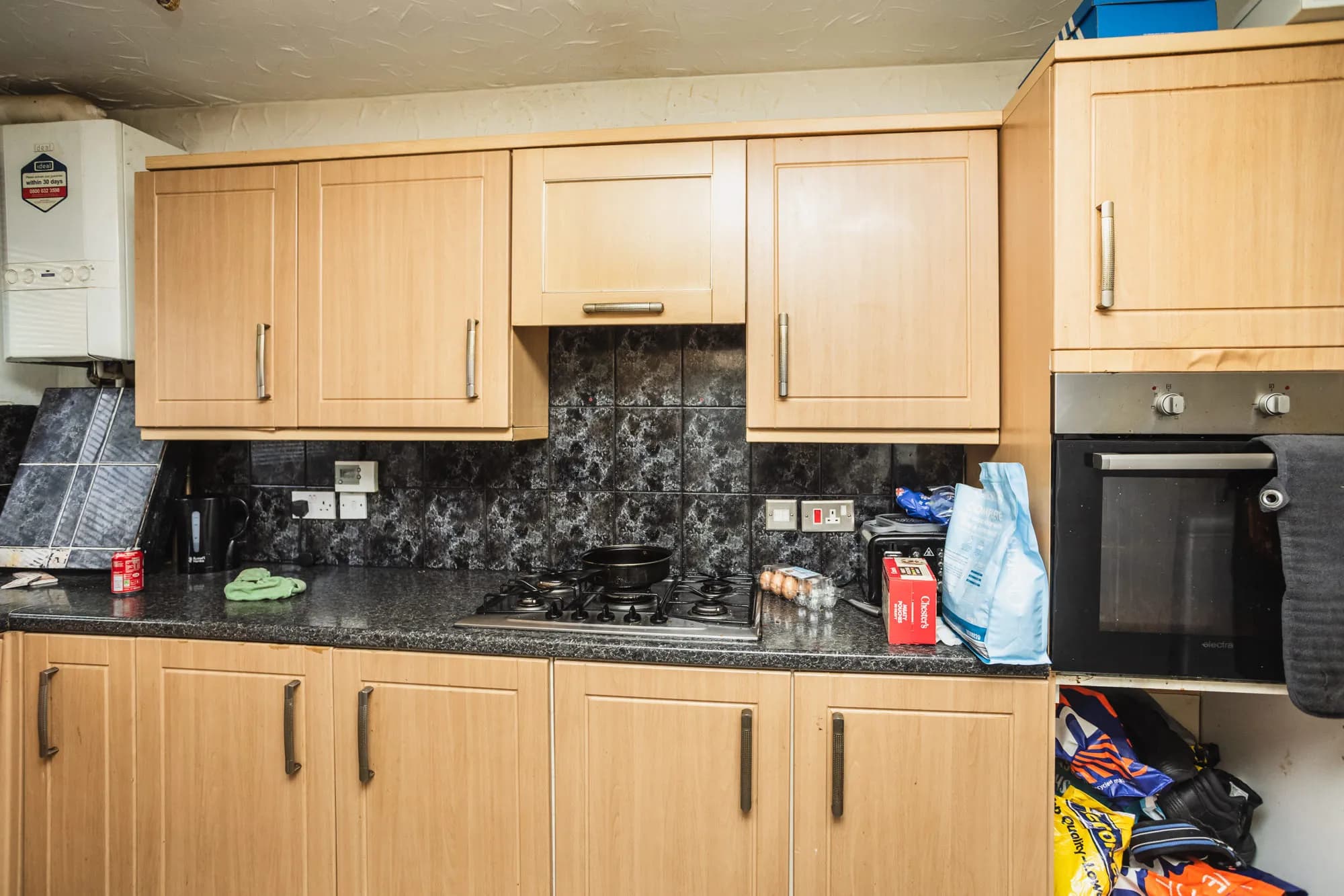 property photo 5 of 16