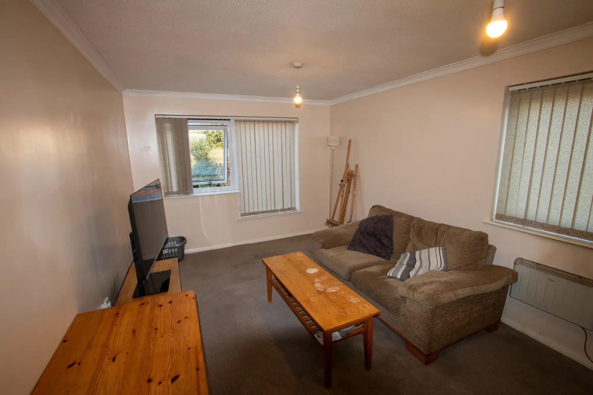 property photo 4 of 19