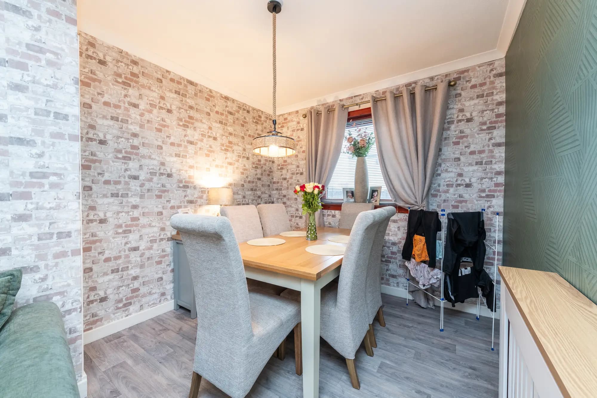 property photo 11 of 36