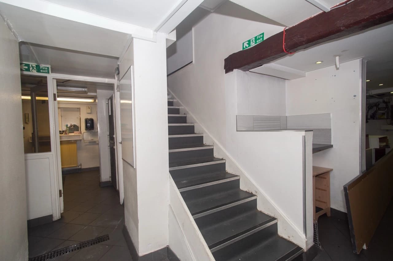 property photo 29 of 33