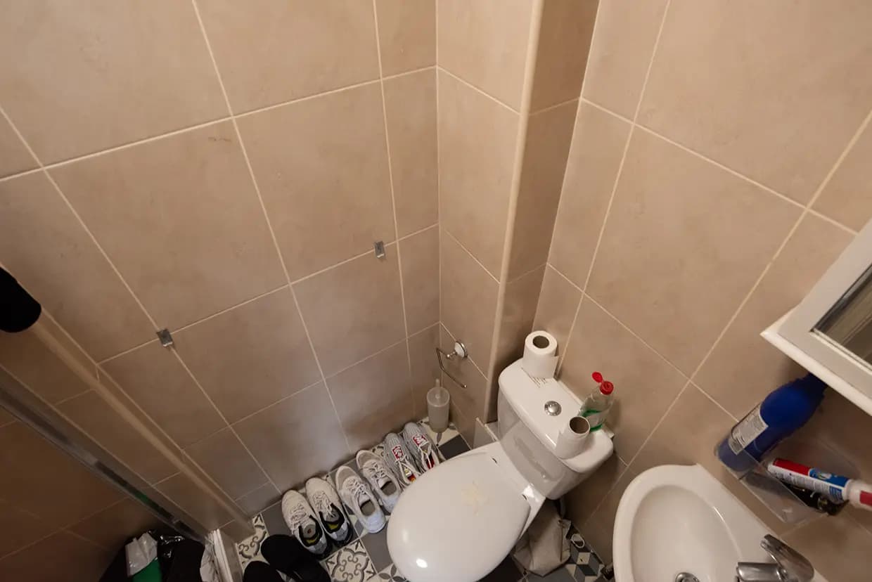 property photo 13 of 40