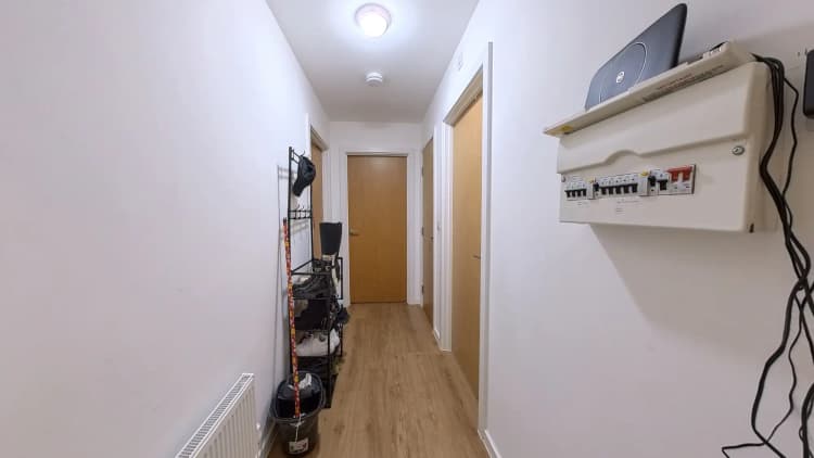 property photo 17 of 20