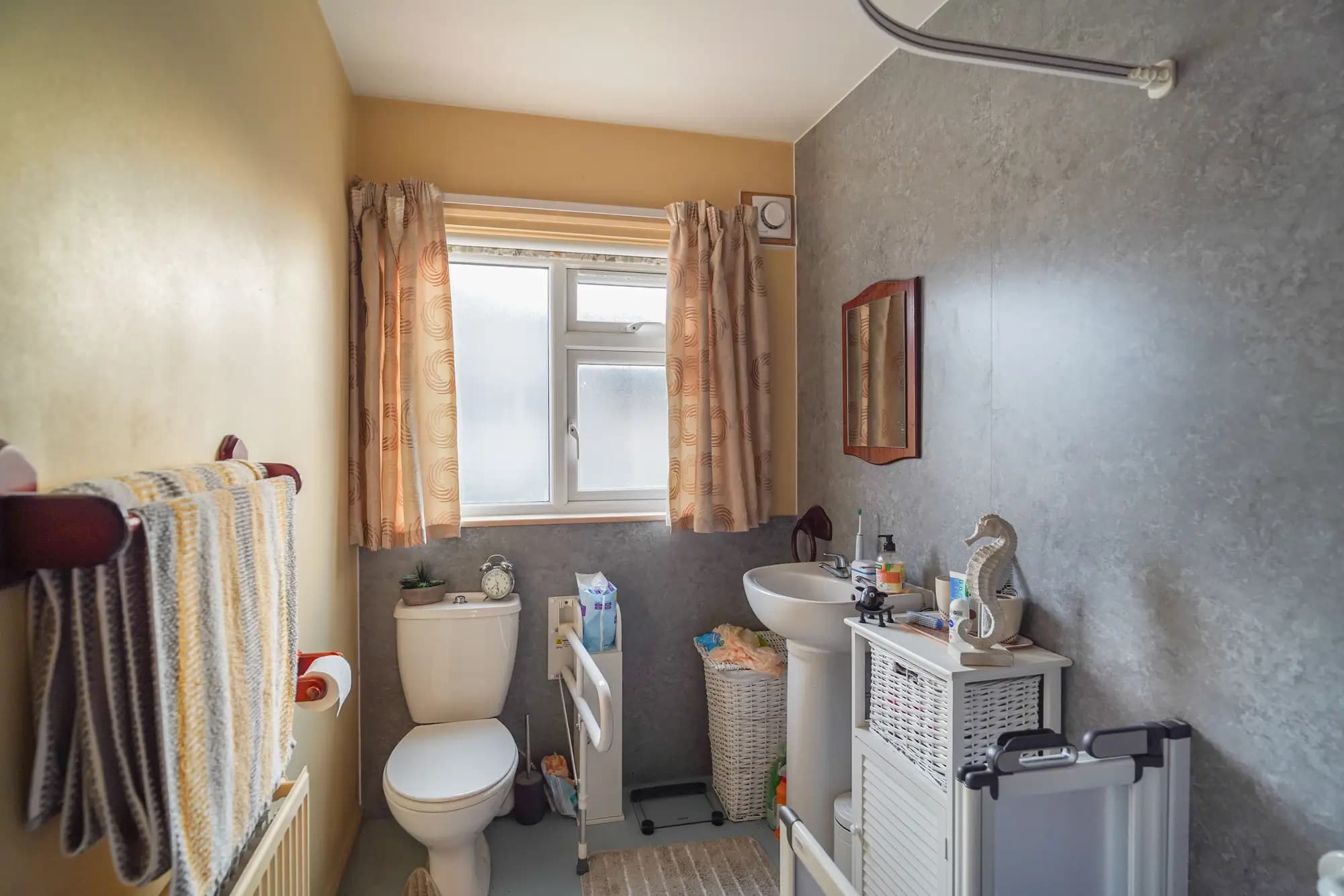 property photo 17 of 30