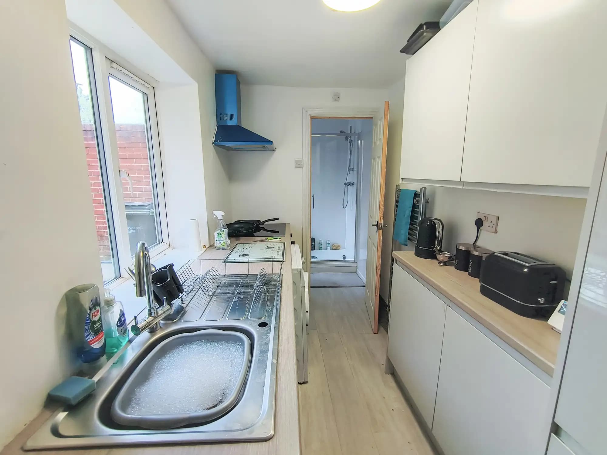 property photo 5 of 13