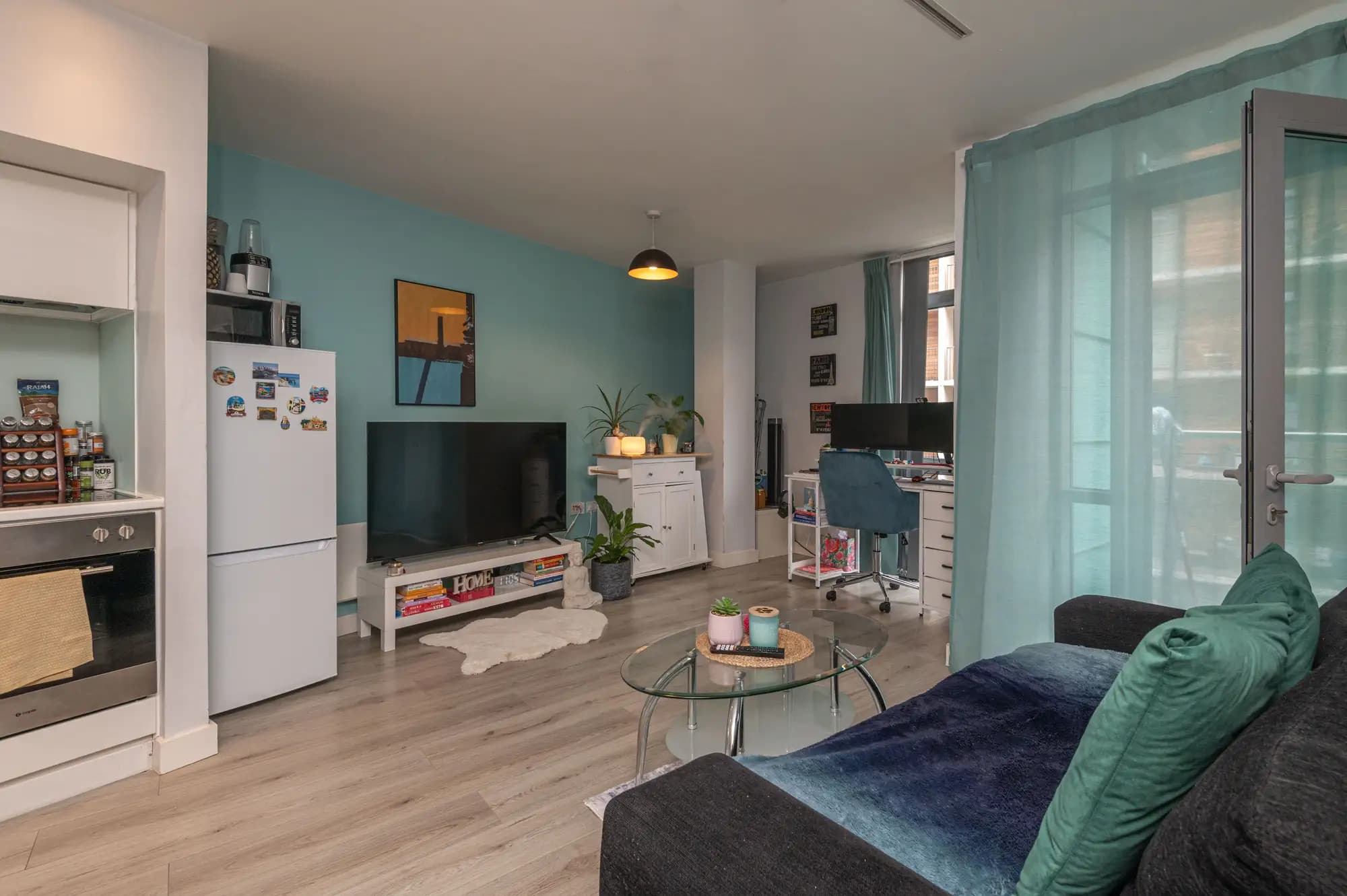 property photo 3 of 21