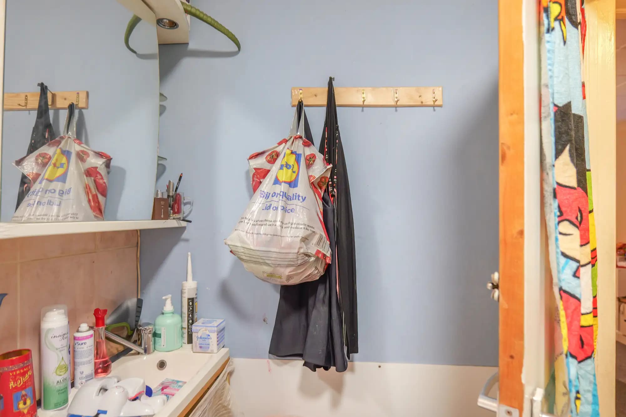 property photo 8 of 30